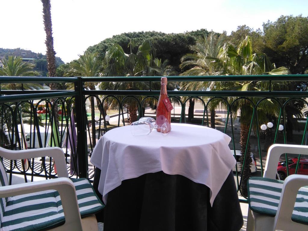 ססטרי לבאנטה Ristorante Hotel Mira מראה חיצוני תמונה